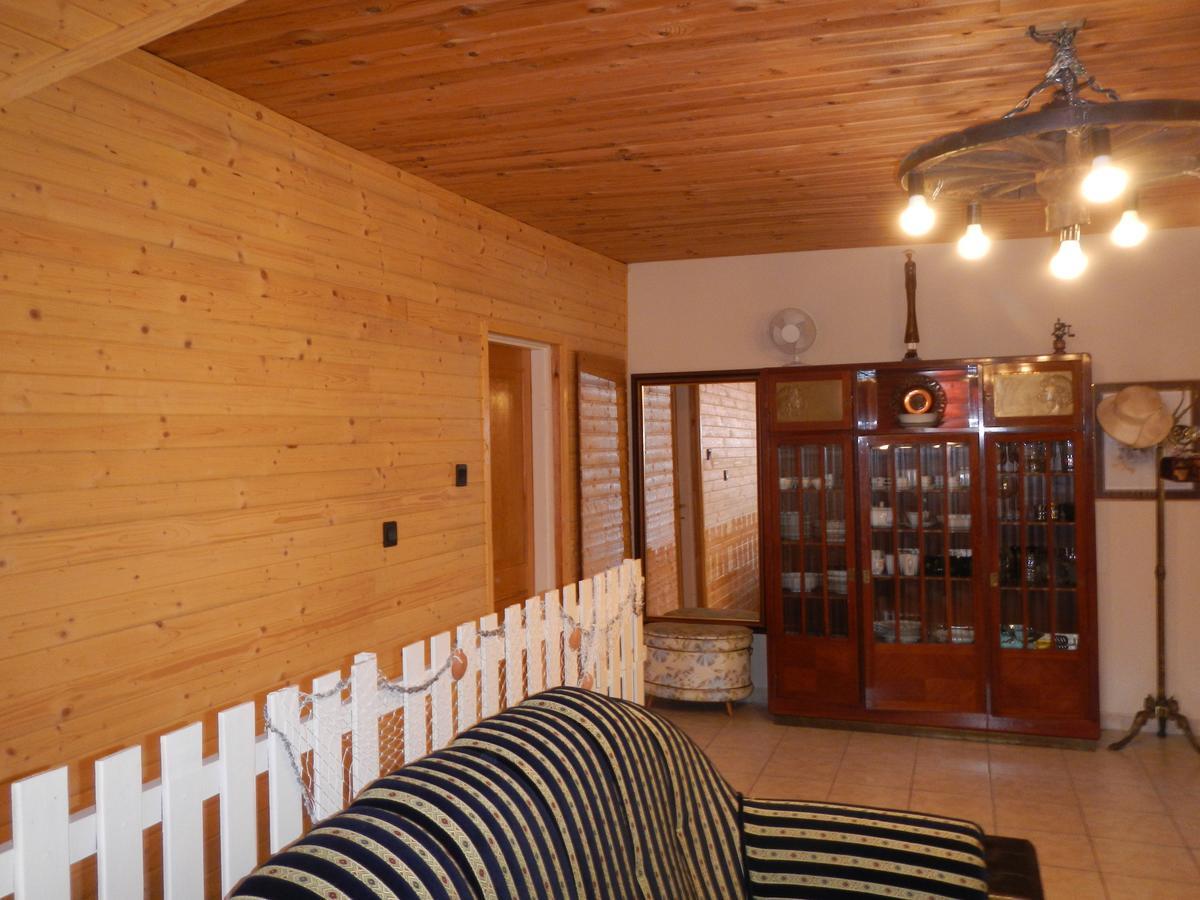 Vakacio Apartman Balatonalmádi エクステリア 写真